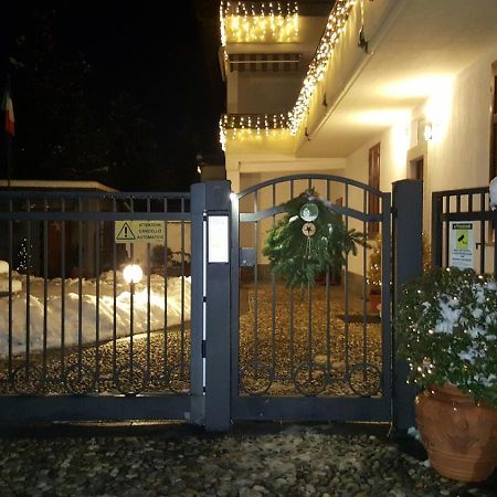 B&B Marge Oltrona di San Mamette Exteriér fotografie