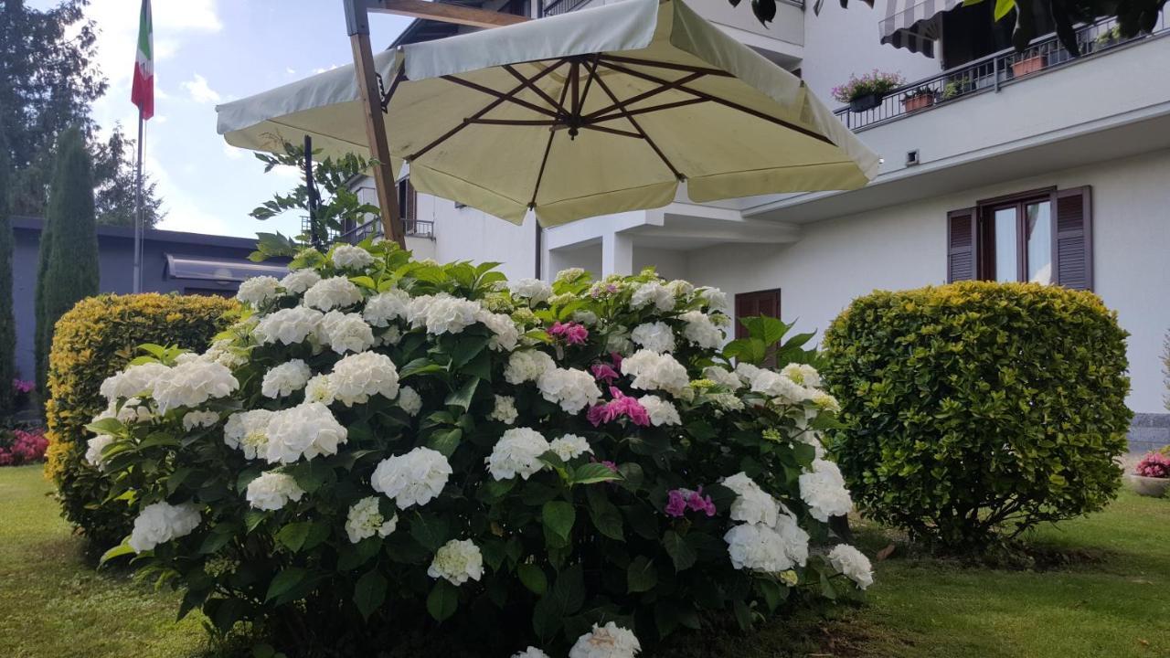 B&B Marge Oltrona di San Mamette Exteriér fotografie